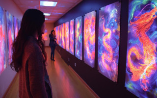 Организация выставок ювелирных изделий: роль экранов для презентации